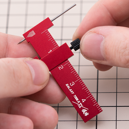 Model-Making Parallel Scribing Ruler