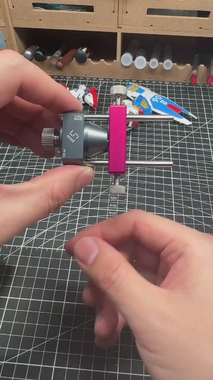 Center Punching Locator For Round Bars